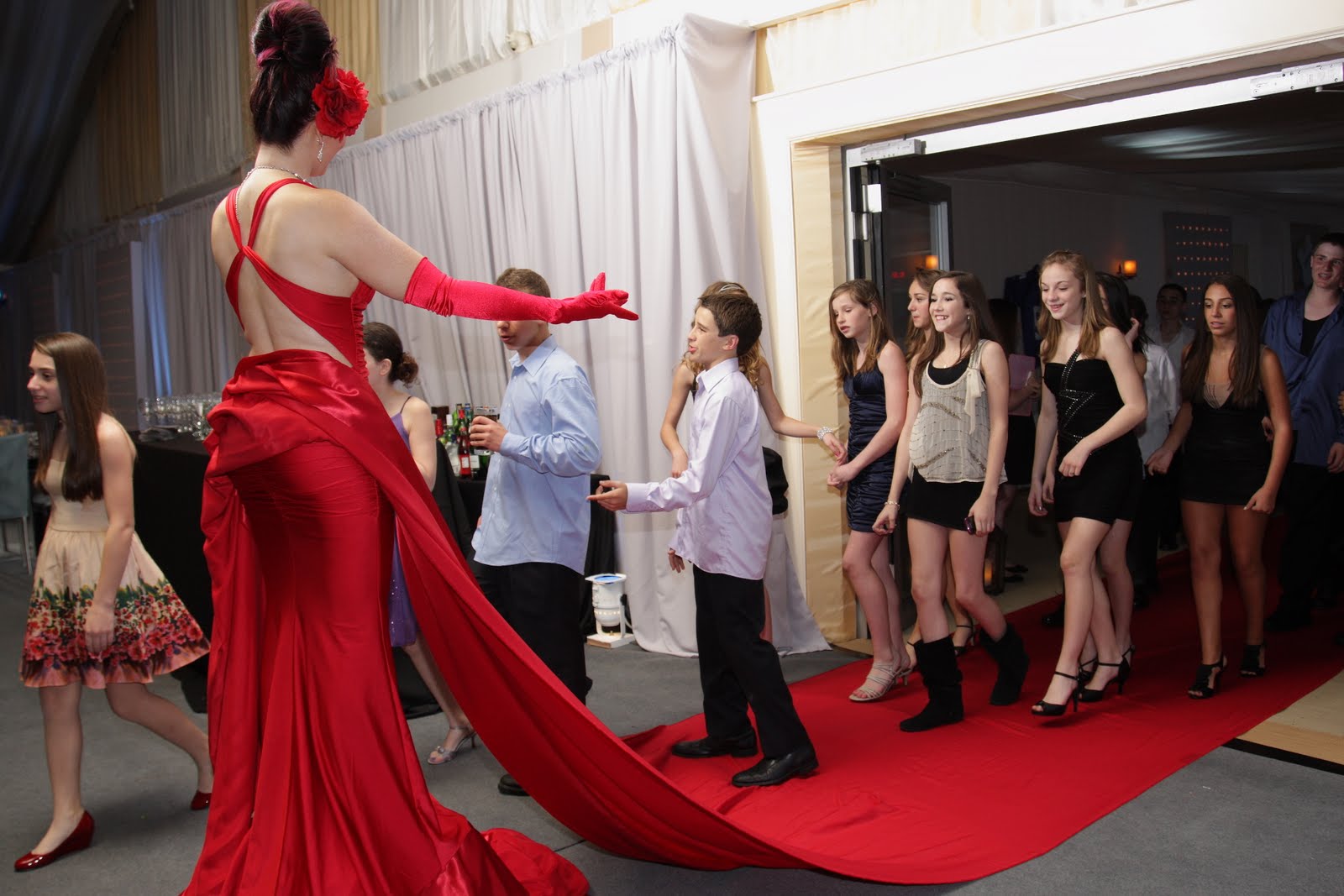 Living Red-Carpet performing at a Florida event