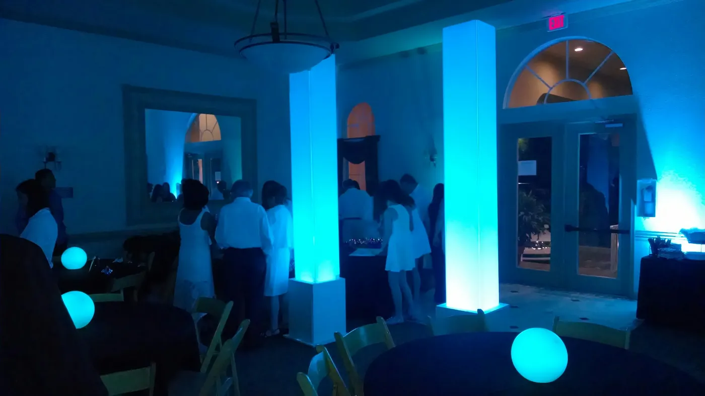 Ledlight Up Party Columns Glowing Orbs